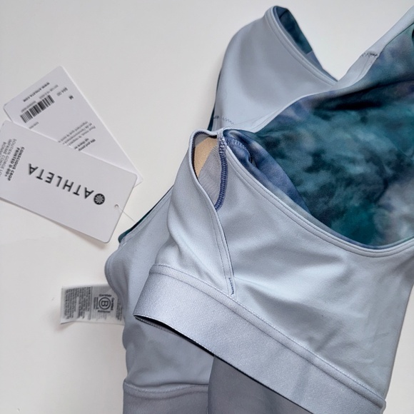 Athleta $64 Medium Conscious Crop Bra NWT - Picture 6 of 10